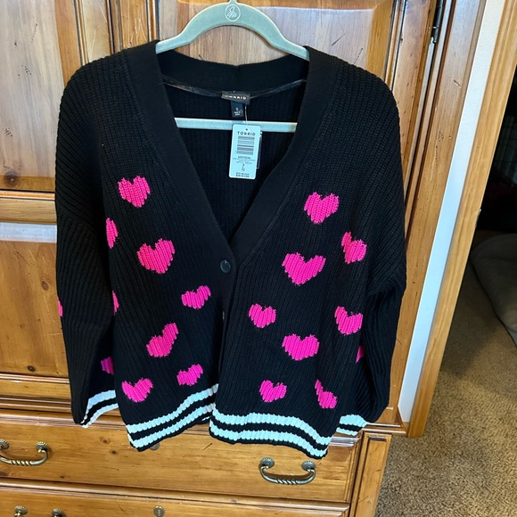 Torrid Black Cardigan with Pink Hearts NWT - Picture 1 of 3